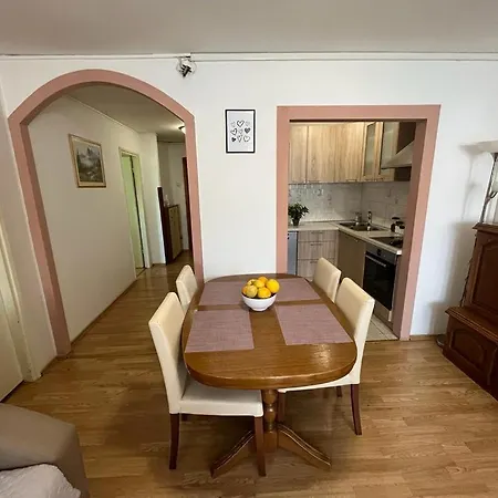 Apartment Apartman Spahija Sibenik